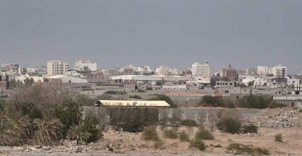 قصف حوثي على مواقع القوات المشتركة شرقي الحديدة