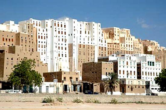 نمو الحركة السياحية بوادي حضرموت بنسبة 42 في المائة