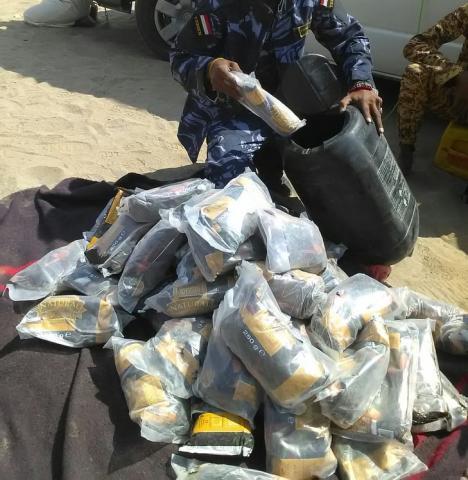 ضبط 100 كيلو من الحشيش كانت في طريقها للحوثيين