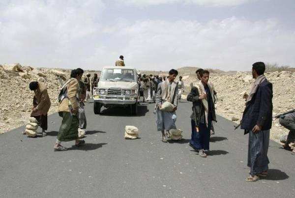 اشتباكات عنيفة بين مليشيات الاصلاح ورجال القبائل في منطقة الوادي بمأرب