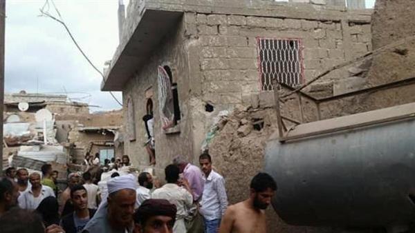 استشهاد طفل بقذيفة حوثية في المشاريح بالضالع