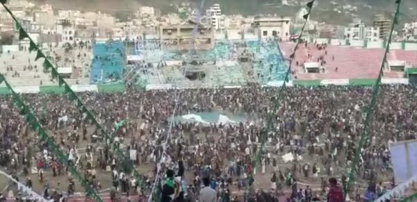 احتفال المليشيات في إب يشهد فوضى عارمة وتدافع المشاركين